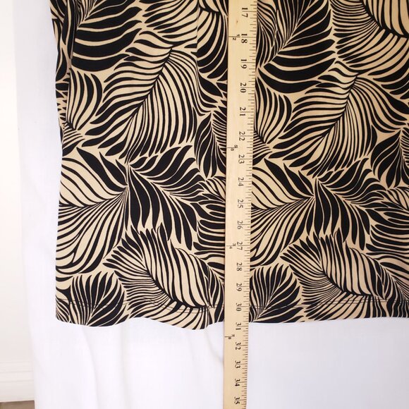 Lane Bryant Beige n Black Plant Pattern Stretchy V Neck Blouse Size 26/28 - Picture 3 of 12